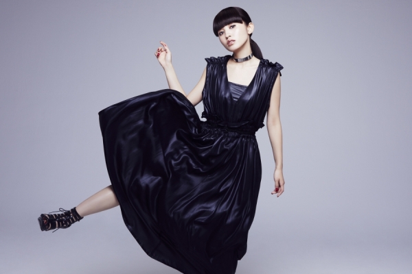 逢田梨香子 ゲーマーズ
