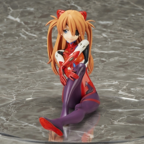 フィギュア エヴァンゲリオン 新劇場版 式波 アスカ ラングレー プラグスーツver 1 8スケール 塗装済み完成品 特価 ゲーマーズ フィギュア商品の総合通販
