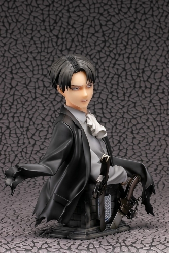 フィギュア 進撃の巨人 リヴァイ 胸像フィギュア カラーver 1 3スケール Pmma Pvc L 塗装済み完成品 ゲーマーズ フィギュア 商品の総合通販