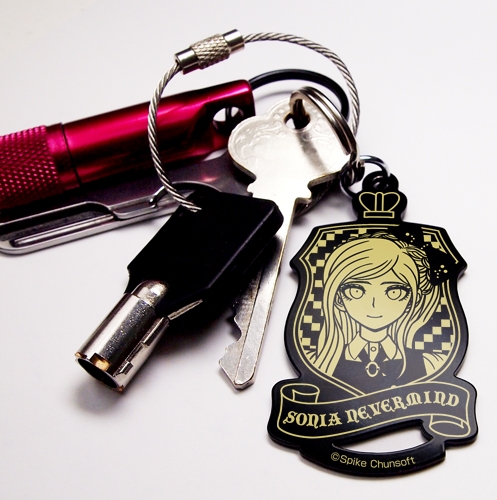 グッズ キーホルダー スーパーダンガンロンパ2 さよなら絶望学園 ソニア ネヴァーマインド エンブレムキーホルダー ゲーマーズ キャラクターグッズ商品の総合通販